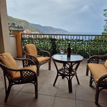 Casa Flavia Lägenhet Taormina Exteriör bild