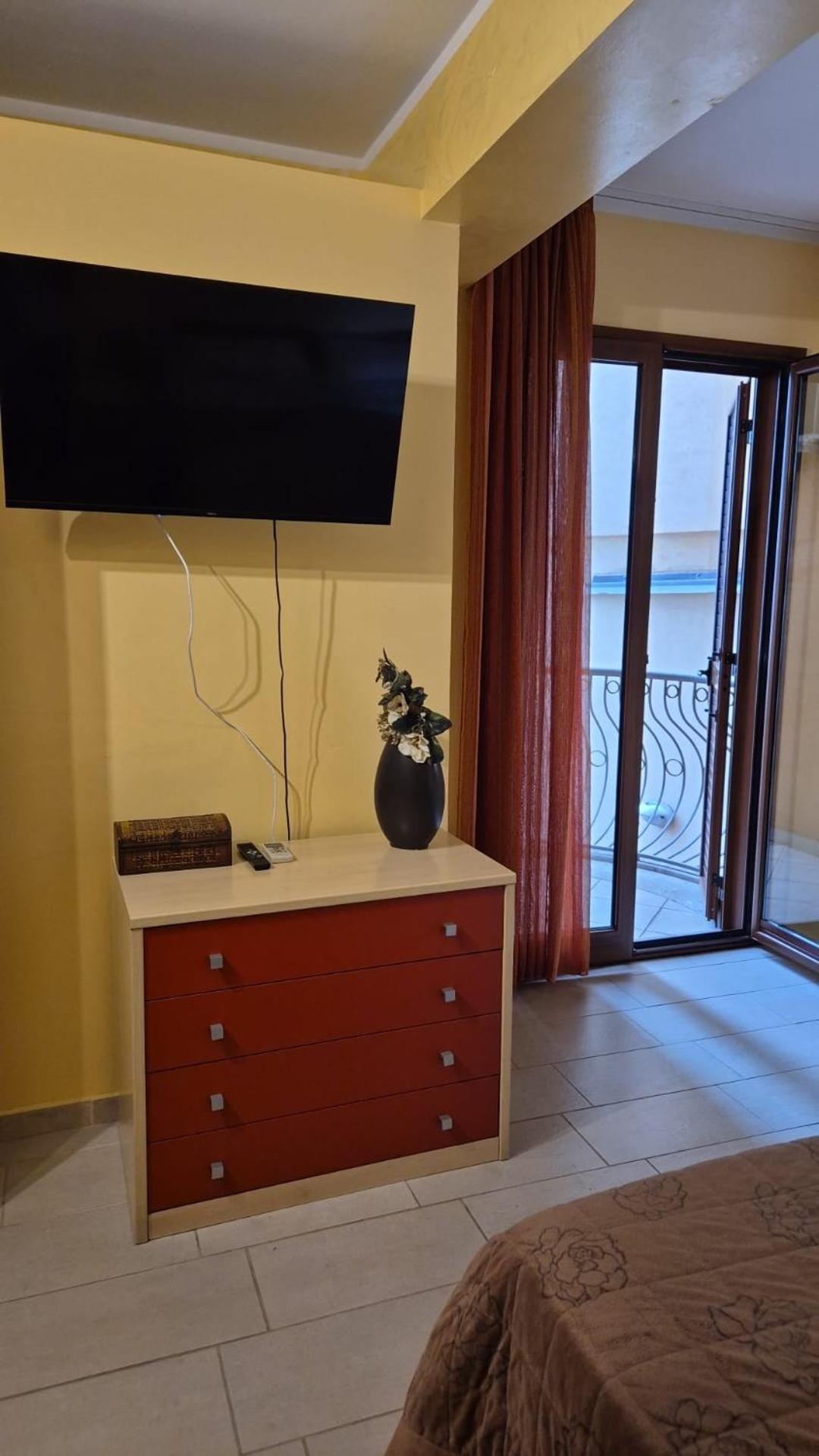 Casa Flavia Lägenhet Taormina Exteriör bild