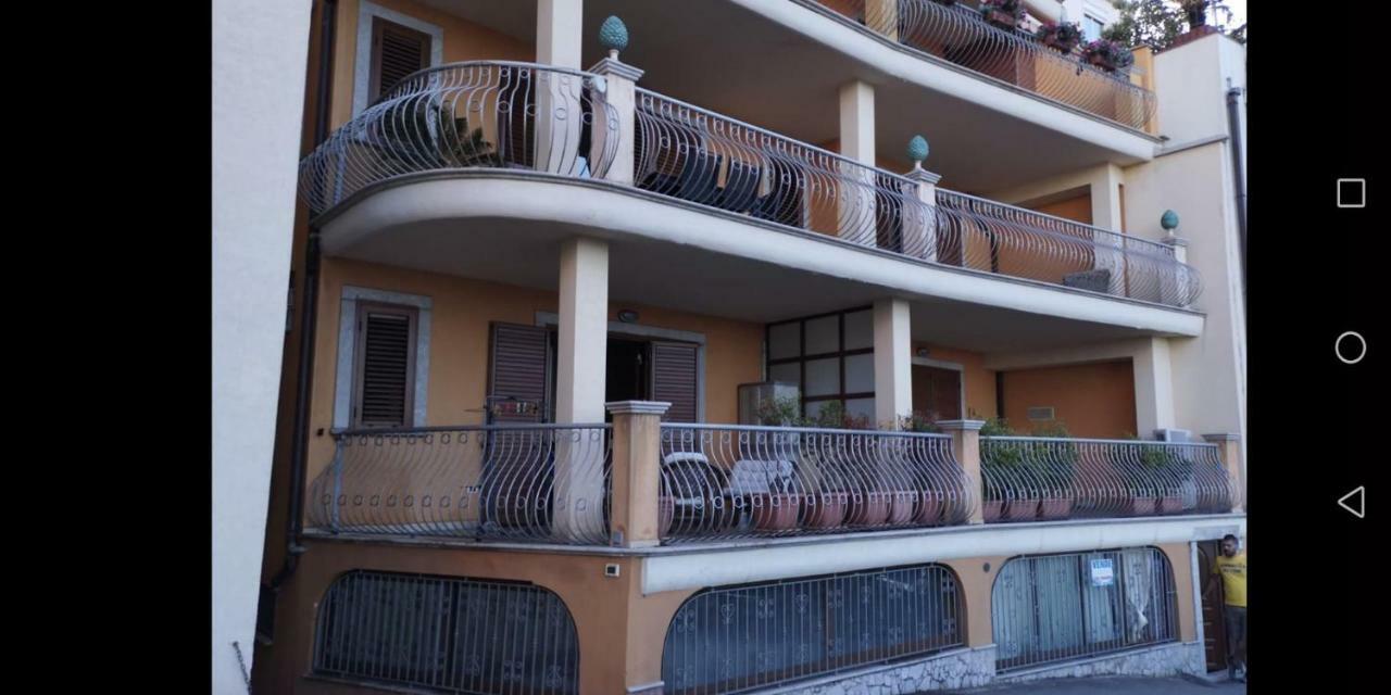 Casa Flavia Lägenhet Taormina Exteriör bild